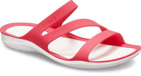 Crocs Womens Swiftwater Sandal, Lightweight and Sporty。